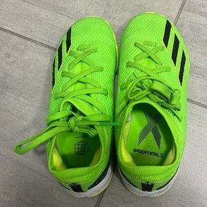 Indoor floor soccer shoe . US 12.5